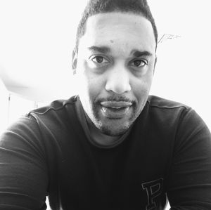 This smile is absolutely free